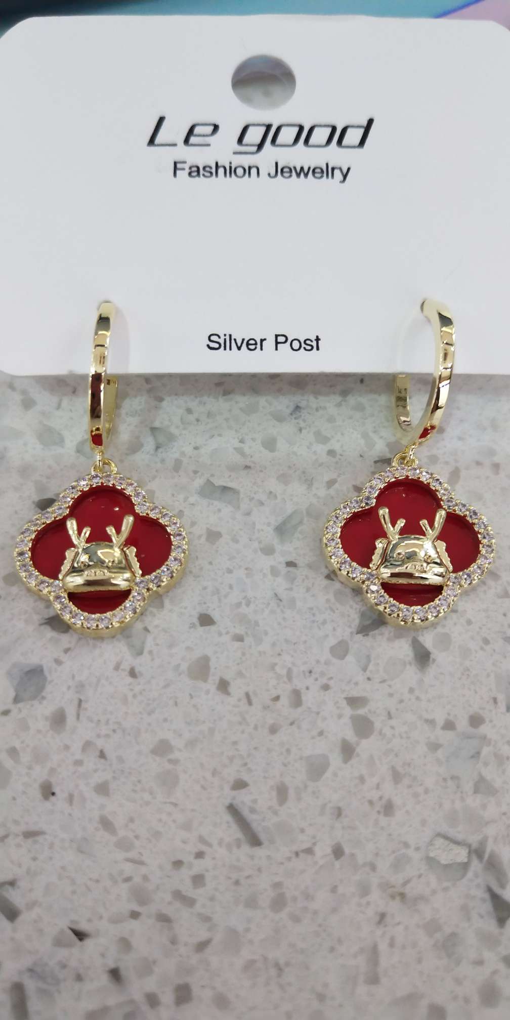 Pendientes con gotas de aceite