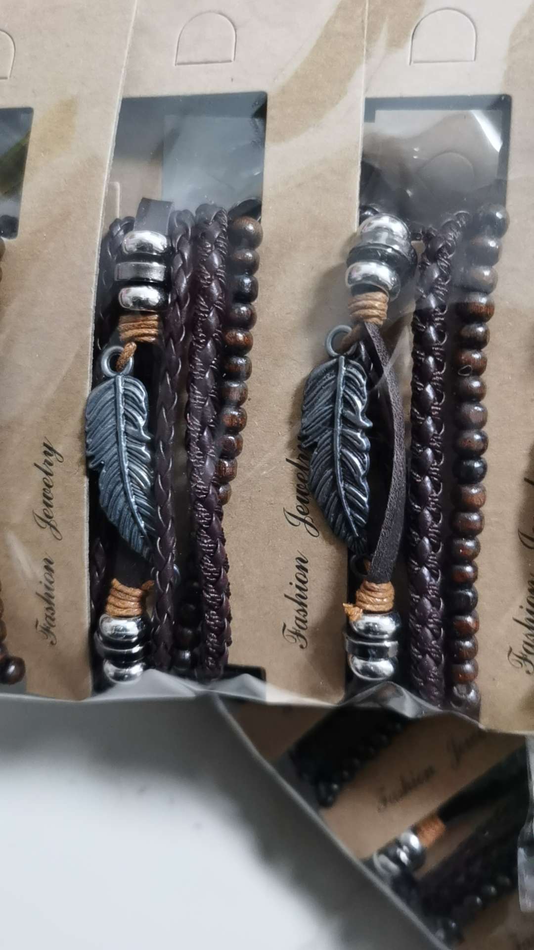 男士3件套羽毛穿珠新款系列，珍宠儿时尚款式