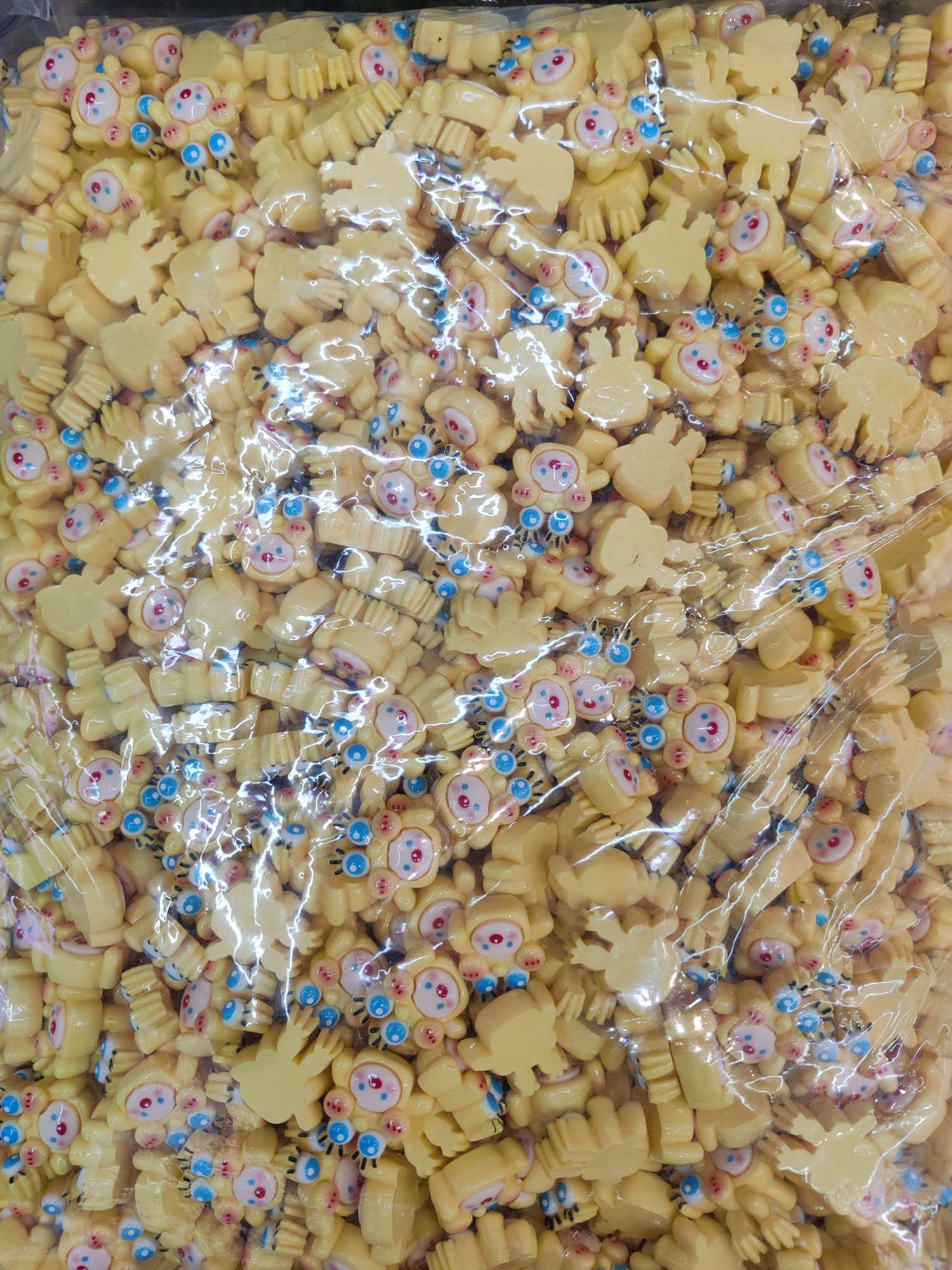 现货厂家直销树脂卡通娃娃饰品配件手机链挂饰