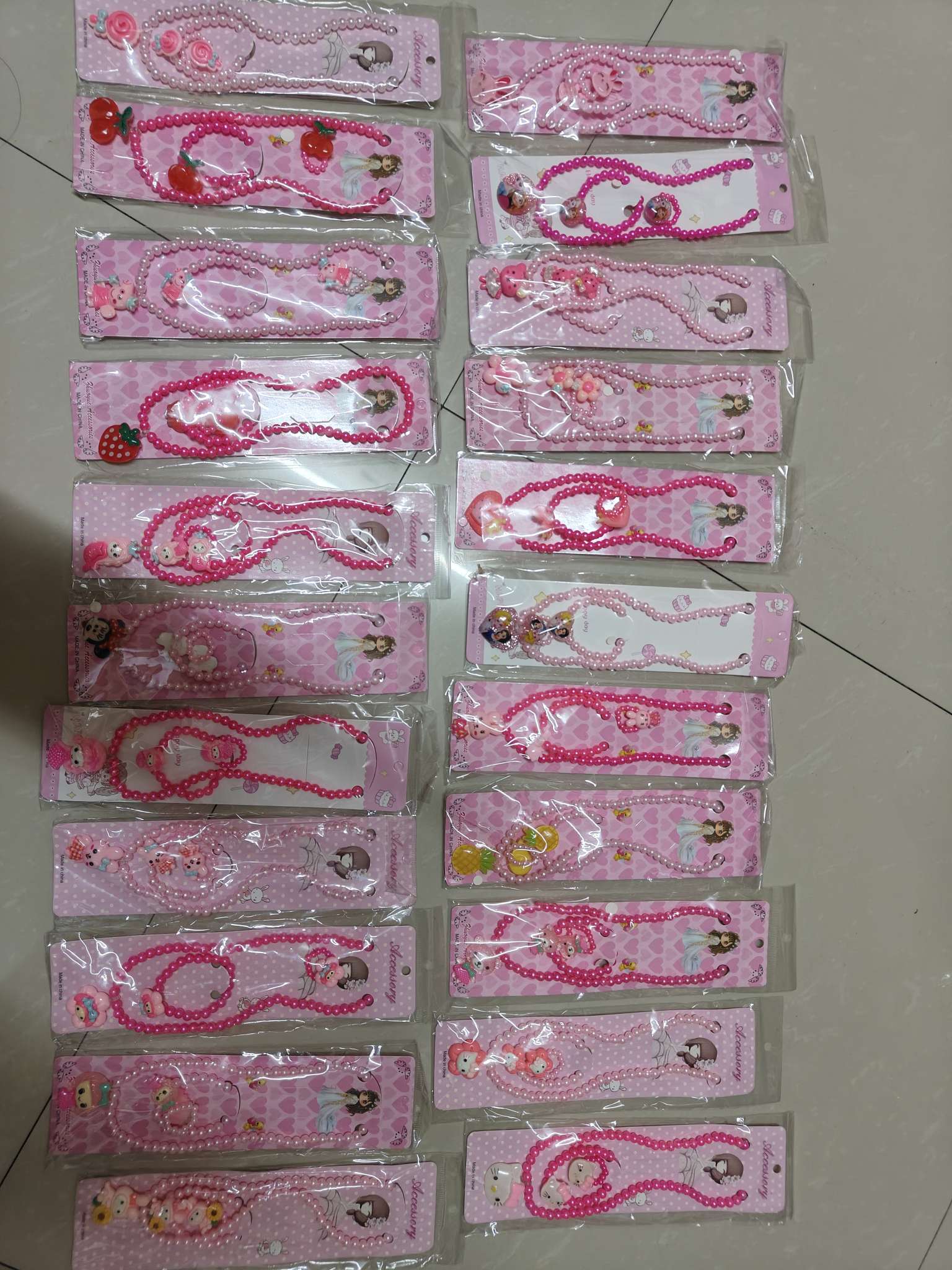 儿童项链/套装/轻便长续航/高清显示/笔记本产品图