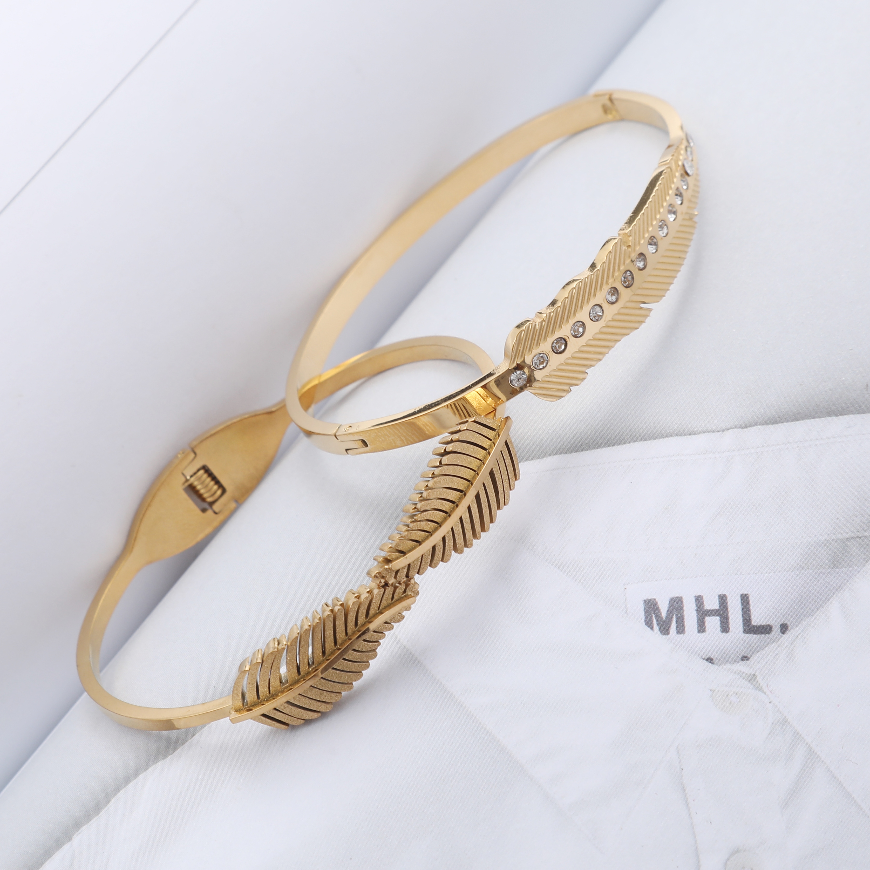 树叶两件套不锈钢手镯炉内真金电镀新