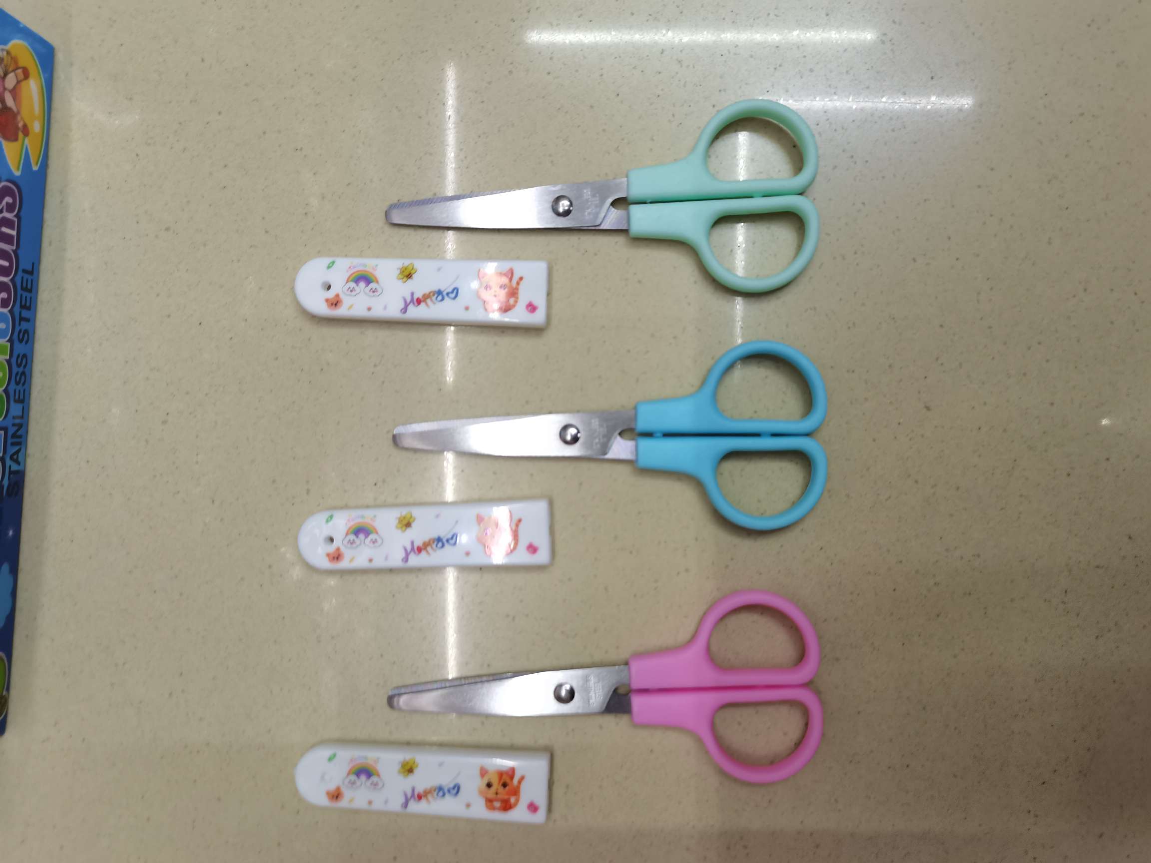 Tijeras de oficina oficina cultural y educativa papelería tijeras tijeras para niños tijeras para estudiantes Specification image