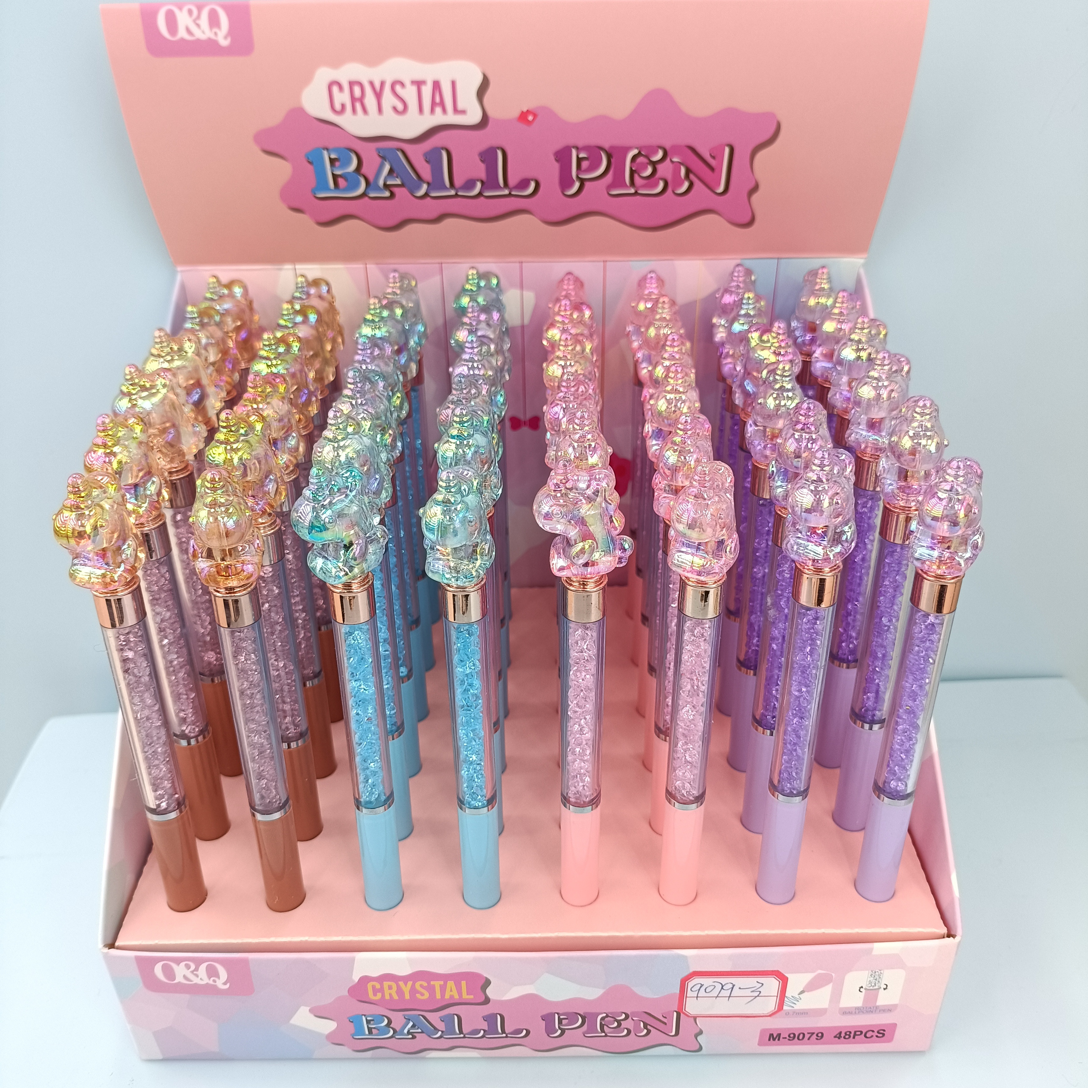 Cartoon styling twist pluma bola con cabeza de cristal styling pluma Specification image