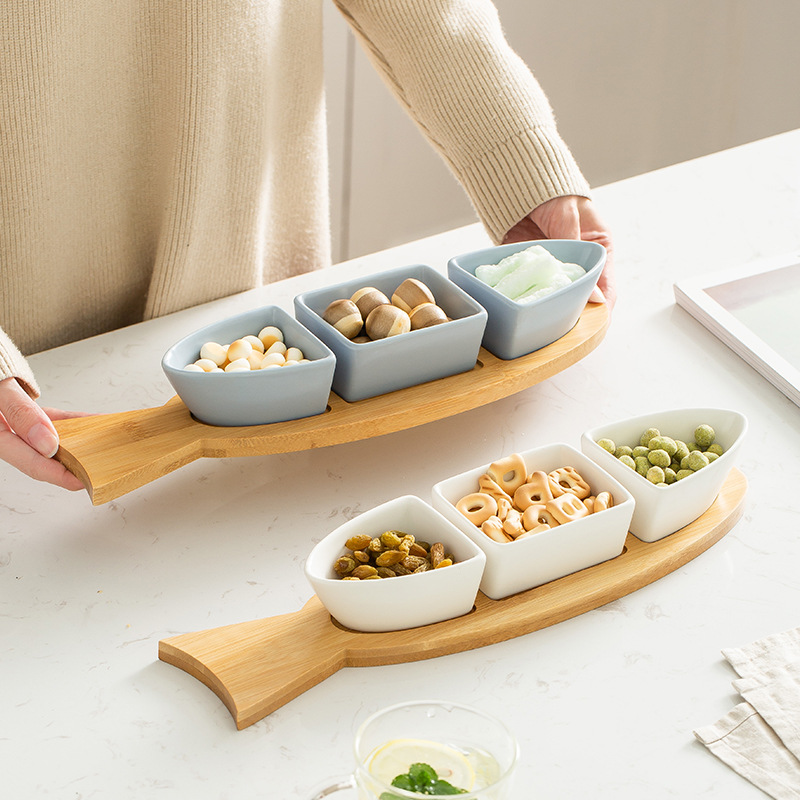 Nordic Simple Matte Glaze Ceramic Snack Bowl Platter Creative Fish-Shaped Inventory Heart Plate With Wooden Base Set details Picture