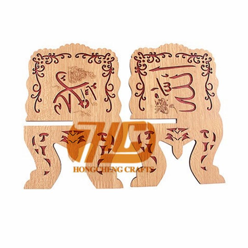 木质工艺品实物图