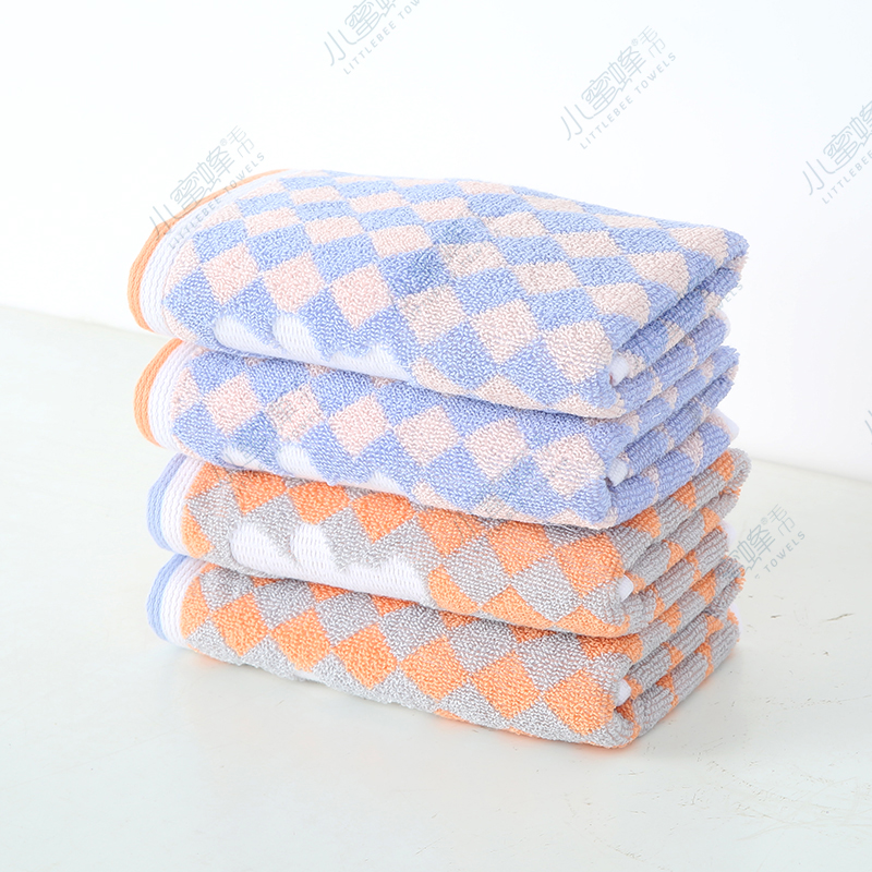 Yarn Pure Cotton Jacquard Child Towel Children's Face Towel Small Lattice Little Bear Little Bee Child Towel No. : 215 Application Scenario