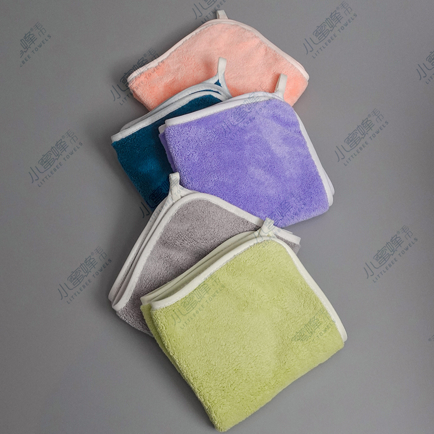 One-piece consignment factory direct sales warp knitted coral fleece plain square towel, Little Bee towel. Product number: 101 details Picture