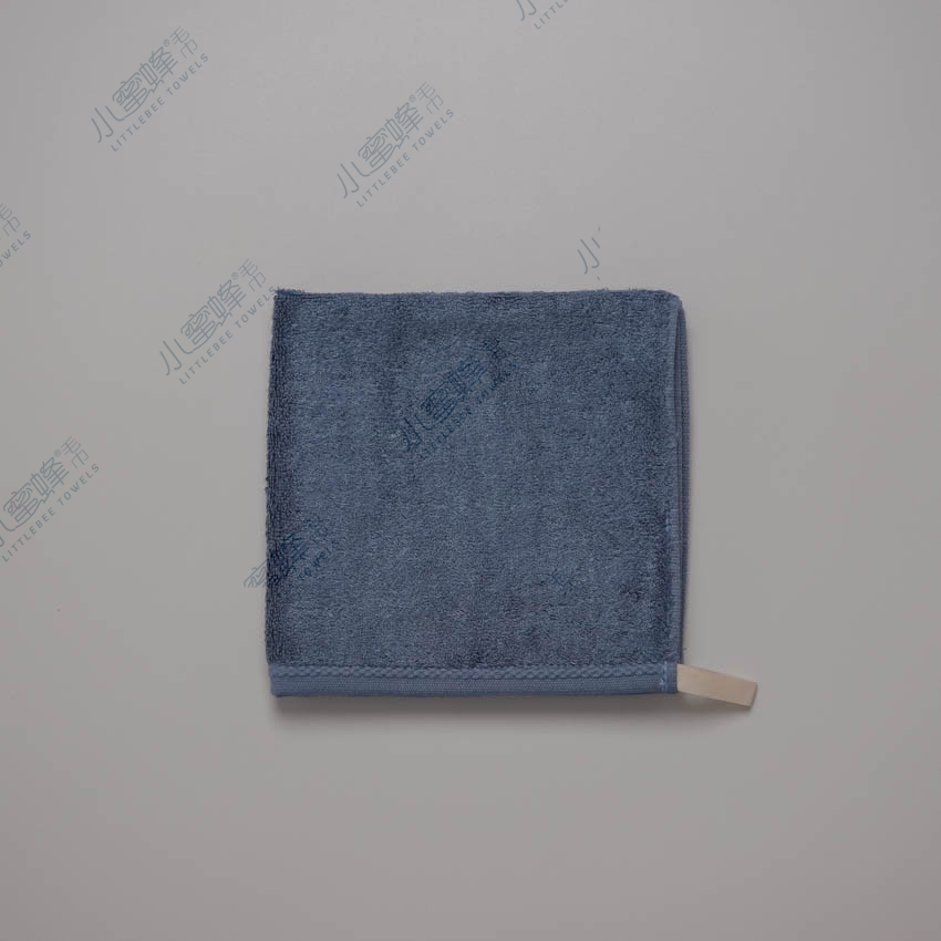 A Generation Of Bamboo Fiber Face Towel Solid Color Features Edge Multi-Color Small Bee Square: 105 details Picture