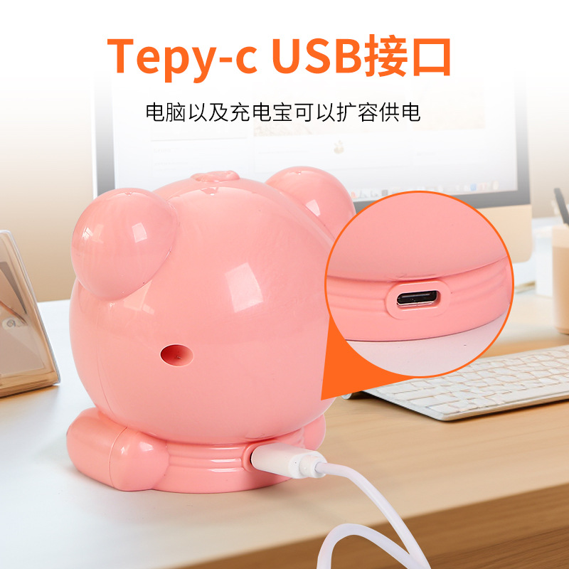 New Portable Hand-Held Nail Lamp, High-Power Led Quick-Drying Phototherapy Machine Manufacturer Wholesale Bear Lamp Application Scenario