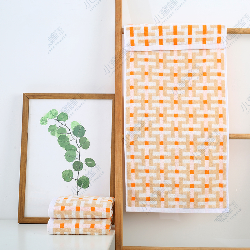 32-ply pure cotton multi-color jacquard round towel, Little Bee towel, item number: 706 details Picture