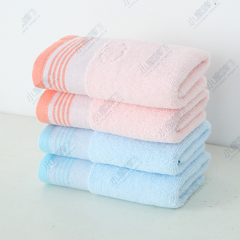 Gauze Wool Circle Jacquard Small Towel Children's Face Towel Small Bee Child Towel Item Number: 210 Application Scenario