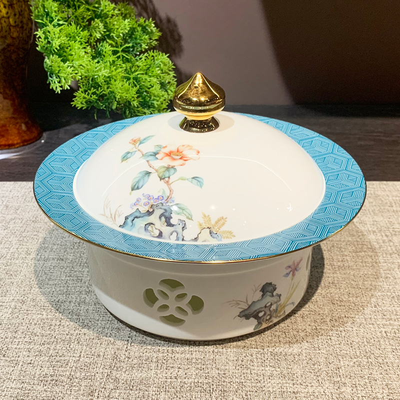Wholesale of national trend light luxury Golden Border soup cups, ceramic hotel supplies, covered stews, small stews, bird's nest and silver ear bowls Application Scenario