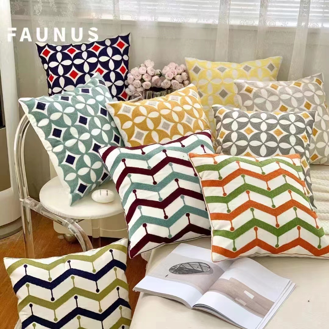 Three-Dimensional Embroidered Linen Sofa Pillow Cushion Square Wholesale Office Chair Waist Support Breathable Waist Pillow Case 45*45 Application Scenario