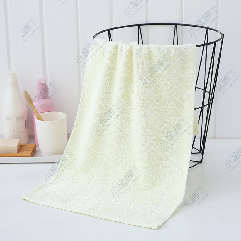 Solid Color Jacquard Break Towel Hair Labor Protection Towel Little Bee Towel No. : 307 Application Scenario