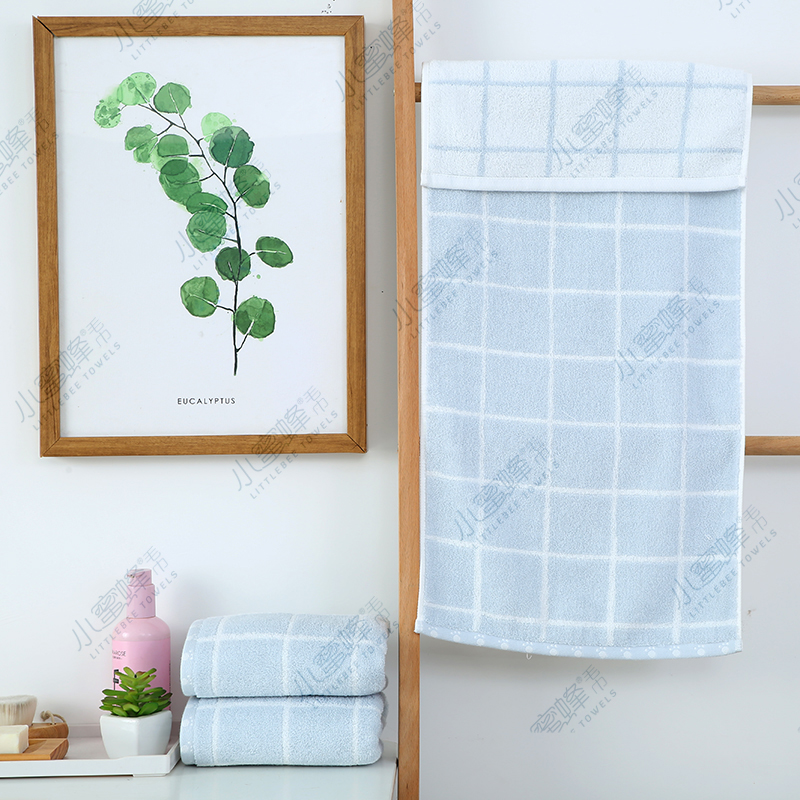 Small Bee Towel Positive And Negative 32 Pairs Of Towels Face Washing Couple Towel Number: 716 details Picture
