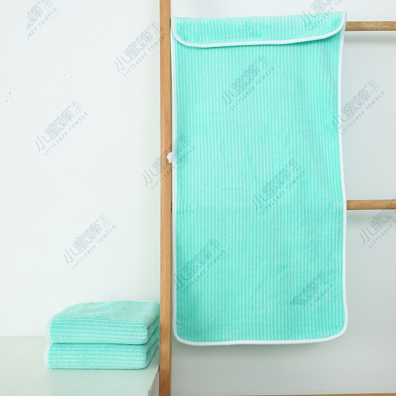 A Dry Hair Towel Coral Velvet Wrapped Bath Towel Plain Color Super Absorbent No. : 320 Application Scenario