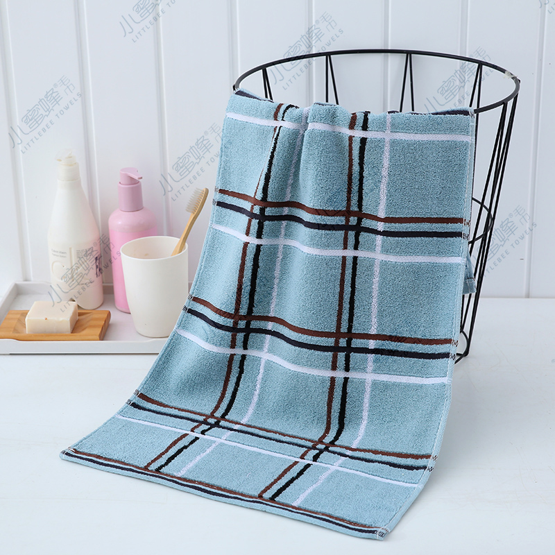 Factory direct sales of plain and intermittent towels. The color of the towel is fresh and bright. Little Bee towel. Product number: 507 Application Scenario