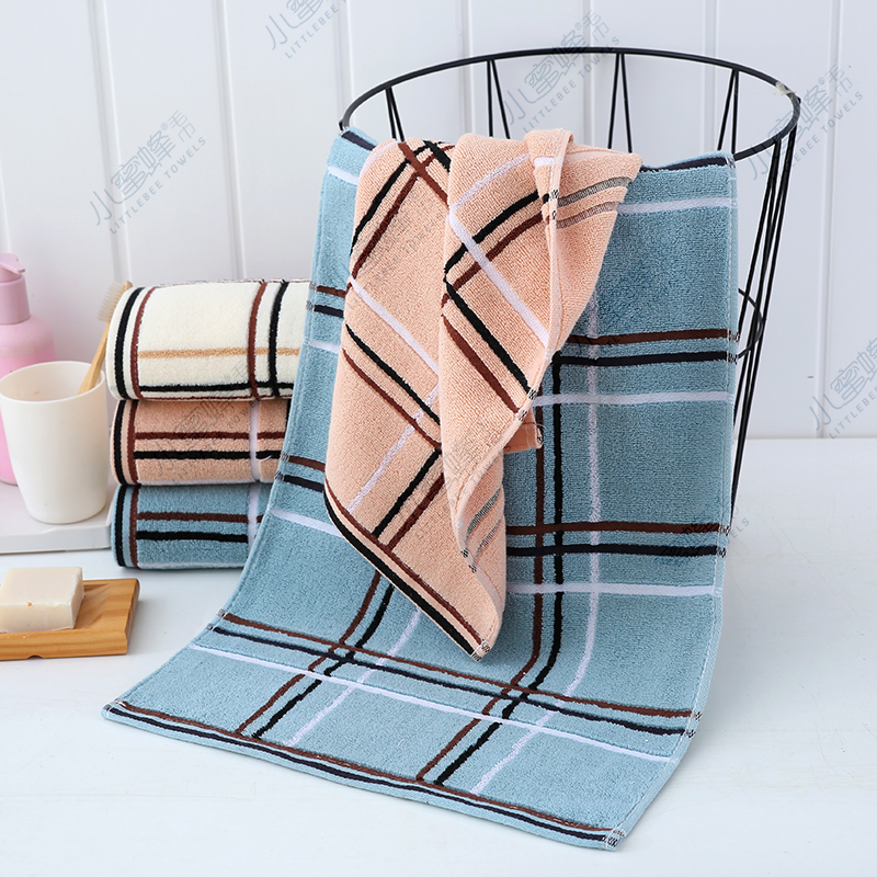 Factory direct sales of plain and intermittent towels. The color of the towel is fresh and bright. Little Bee towel. Product number: 507 pic 1