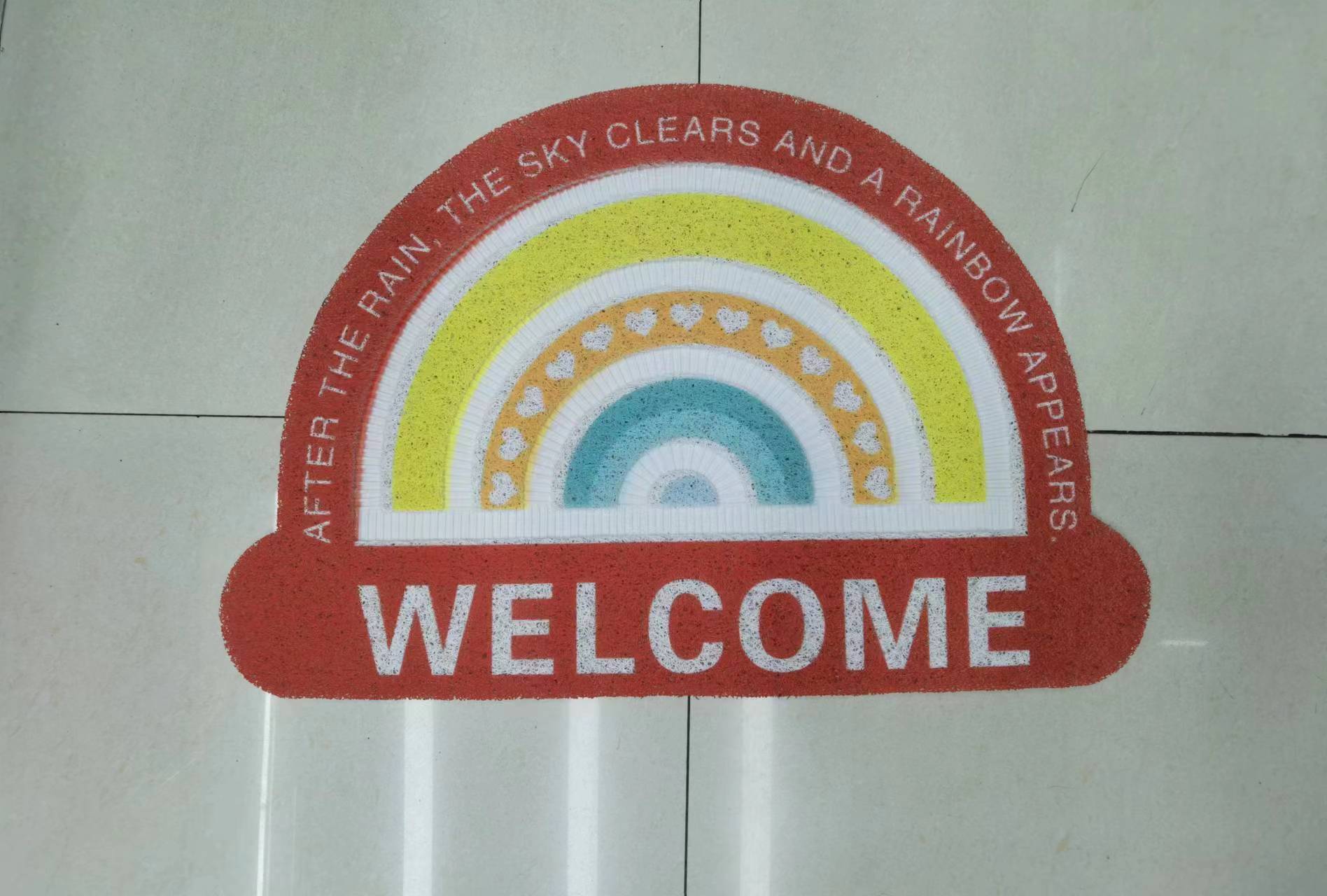 The new 3D semi-circular rainbow floor mat, PVC mat, anti-slip mat, door mat, bathroom mat, brushed mat, foot mat and indoor mat have multiple patterns and good anti-slip effect. The size is 40*60CM details Picture