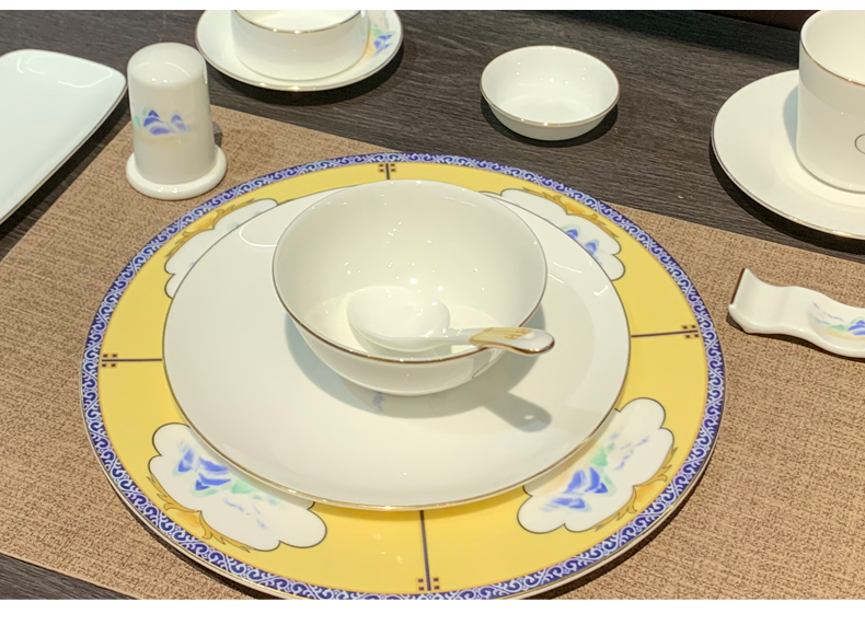国潮酒店餐厅五星级陶瓷酒店用品批发餐具套装镶边摆台碗盘勺子套装详情1