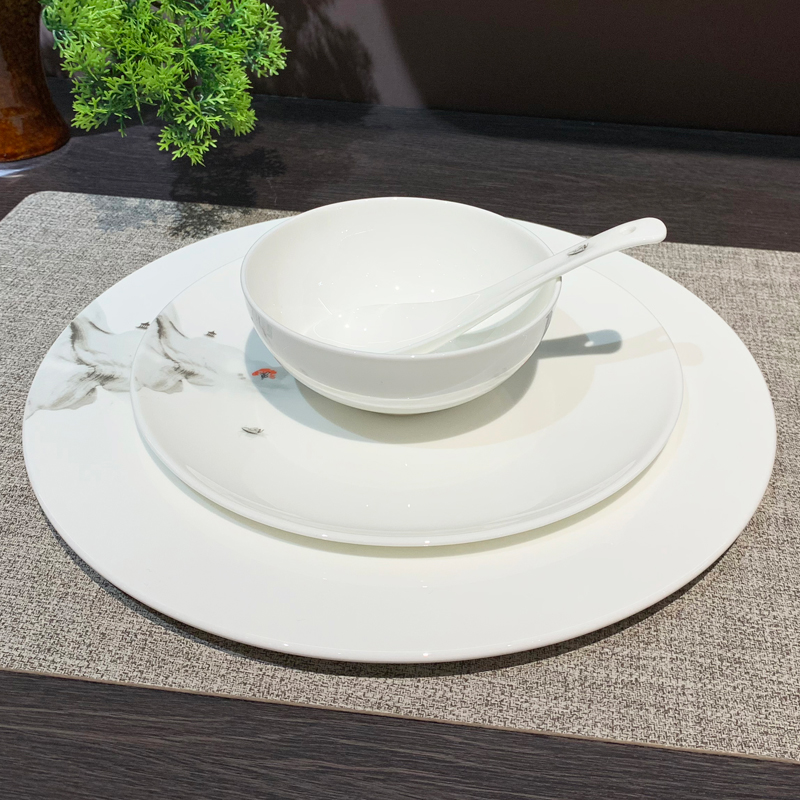 Wholesale of creative and distinctive eight-piece ceramic tableware sets for hotel restaurants and clubs, including bowls, plates and dishes details Picture