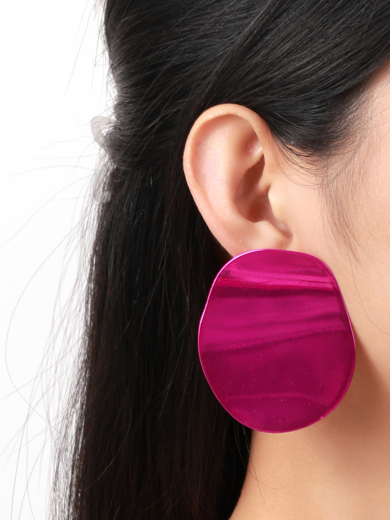 Autumn And Winter With Korean Fashion Commuting Simple Ins Style Niche Design Sense Of Women's Earrings Specification drawing