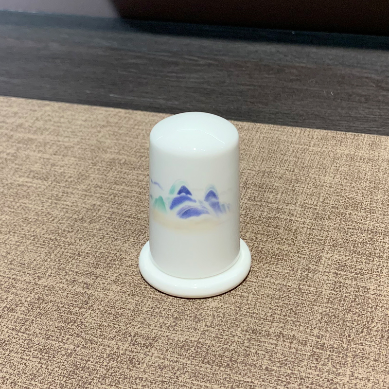 酒店餐具实物图