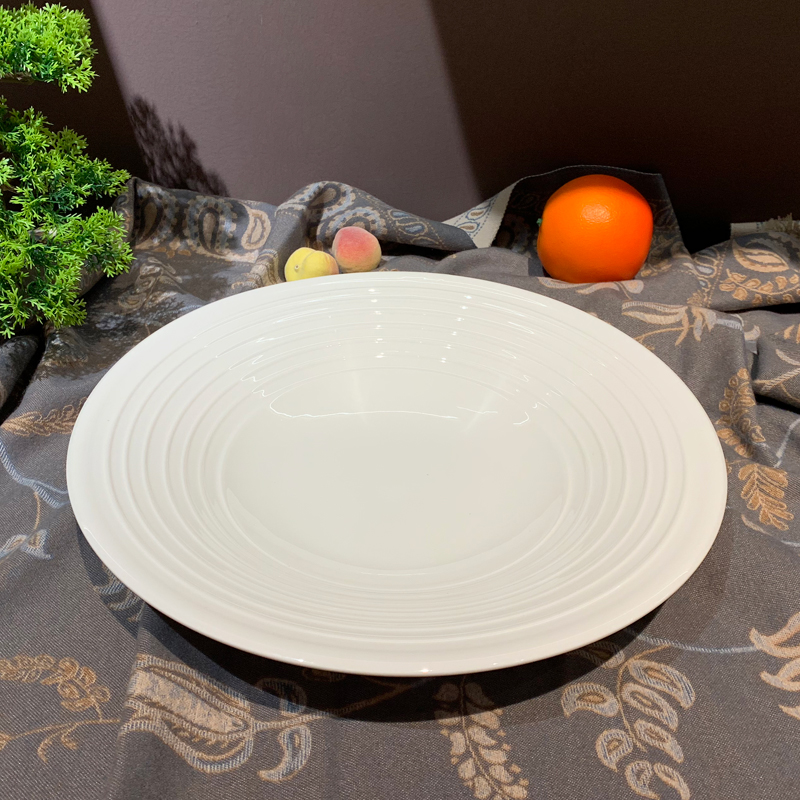 Hotel supplies: 9-inch, 10.5-inch, 12-inch round soup plates, fruit and snack bowls, salad bowls, kitchen stir-frying bowls and plates Application Scenario