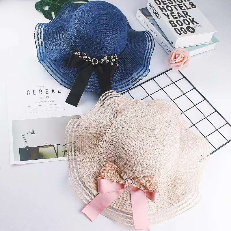 Summer Ladies Small Fresh Big Eaves Wave Monochrome Satin-Lined Sun Hat With Dome Sun Shade Net With Straw Streamer Hat full figure