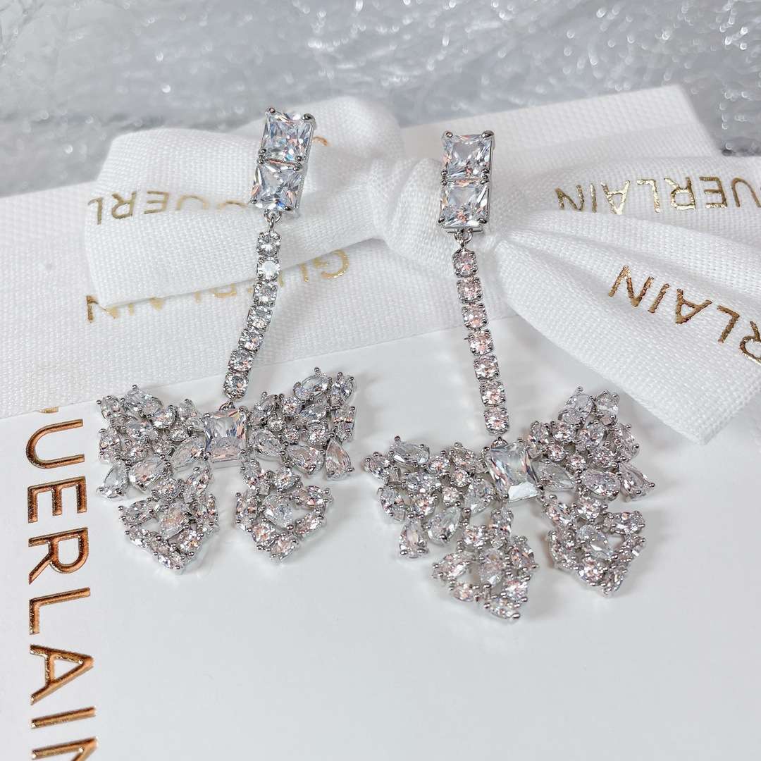 New light luxury smart long butterfly hundred fringe zircon earrings fashion master Item Picture