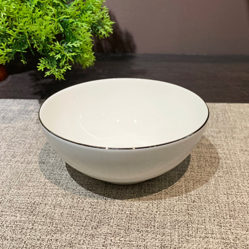 酒店餐具实物图