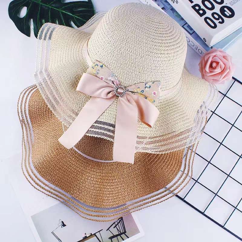 Summer Ladies Small Fresh Big Eaves Wave Monochrome Satin-Lined Sun Hat With Dome Sun Shade Net With Straw Streamer Hat details Picture