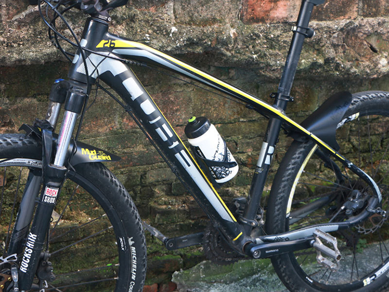 F1701G蝙蝠 山地自行车前叉挡泥板公路车泥瓦速降车迷你便携骑行泥除单车死飞车挡水板详情19