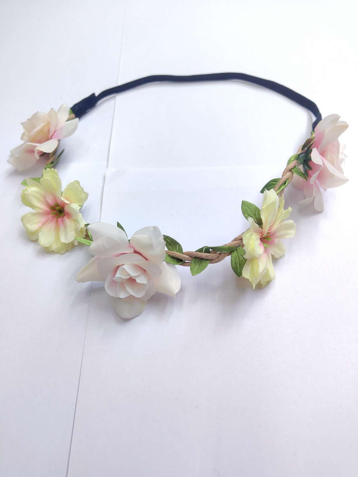 Holiday Party, Floral headband, garland, headband, Princess headband, Hawaiian style, floral headband details Picture