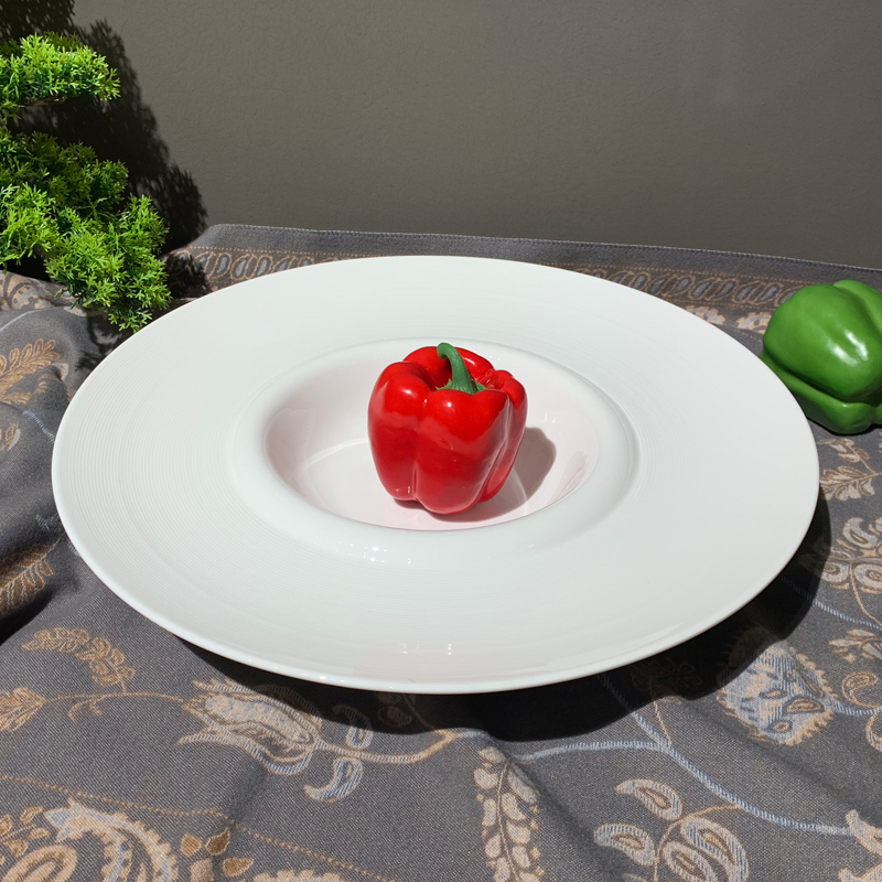 Wholesale of creative 10-14.5-inch round wide-edge bowls, ceramic dessert plates, deep plates, Western dining plates and hotel supplies details Picture