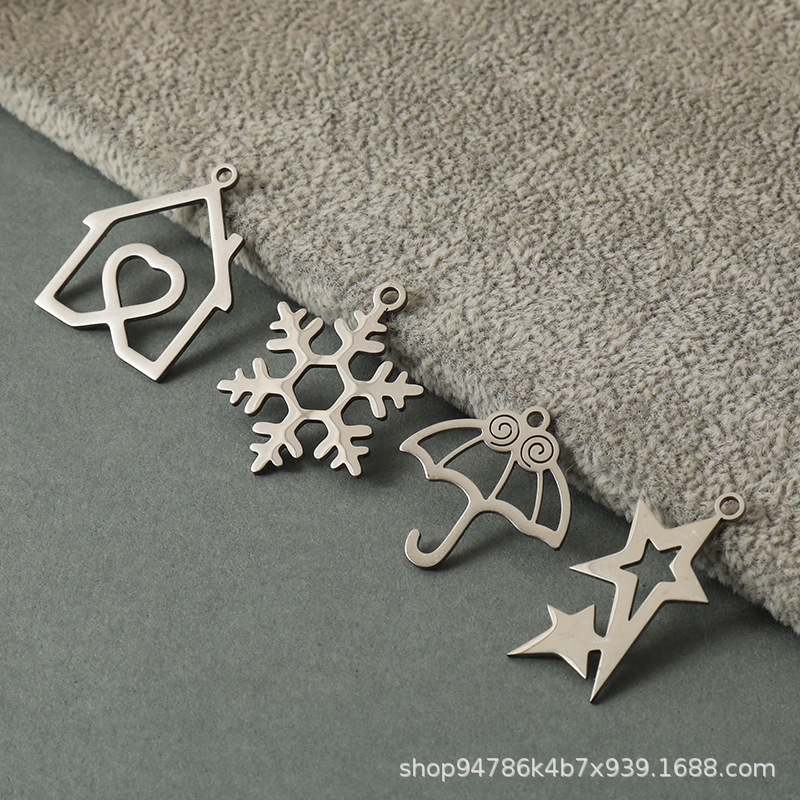 Manufacturer Direct Pin Titanium Steel Pendant Stainless Steel Umbrella Laser Cut Accessories Diy Cottage Jewelry Necklace full figure
