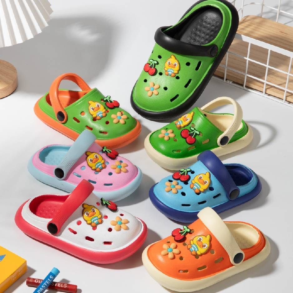 Foreign trade girls' hearts, cute crocs for infants and toddlers, summer poop feel, children's soft-soled flip-flops, beach shoes for outdoor wear Specification image