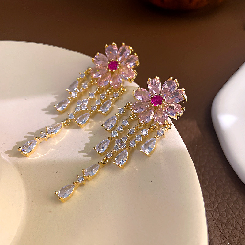 Creative accessories Pearl earrings Unique design earrings Simple fashion women's jewelry delicate earrings Item Picture