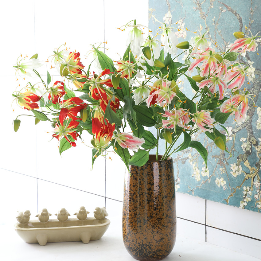 Artificial flower flame lily, artificial flower Jialan, modern home model room decoration, wedding photography, cross-border silk flower wholesale Item Picture