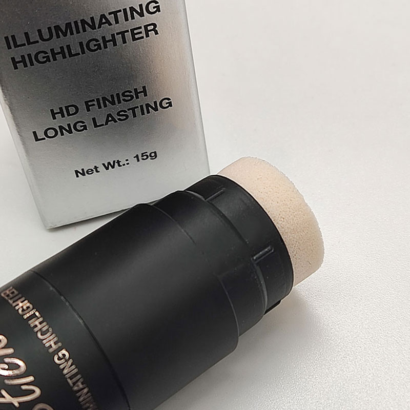 The highlight stick conceals the glitter Specification image