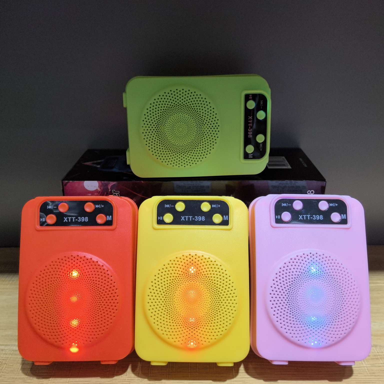 马克龙色3寸蓝牙音箱七彩灯光南美市场爆款音响RGB灯光详情2