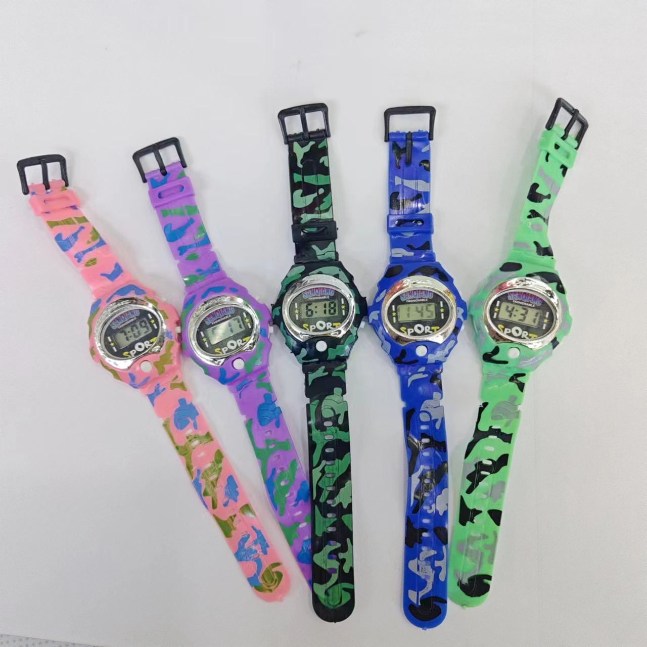 Electronic watch fashion new camouflage student watch manufacturers direct sales high electronic toys thumbnail