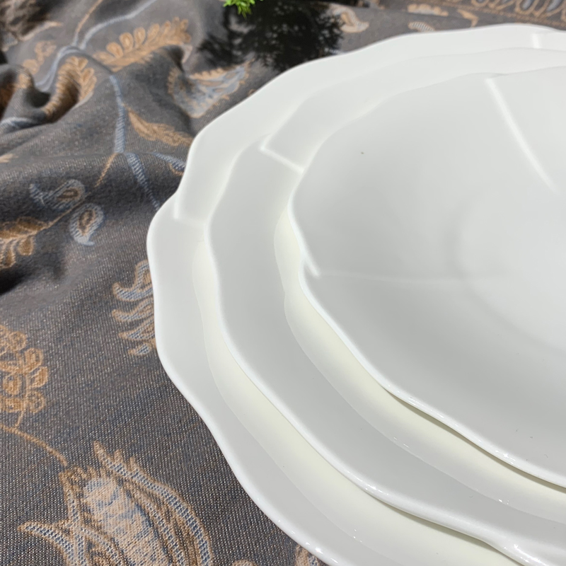 后厨陶瓷实物图