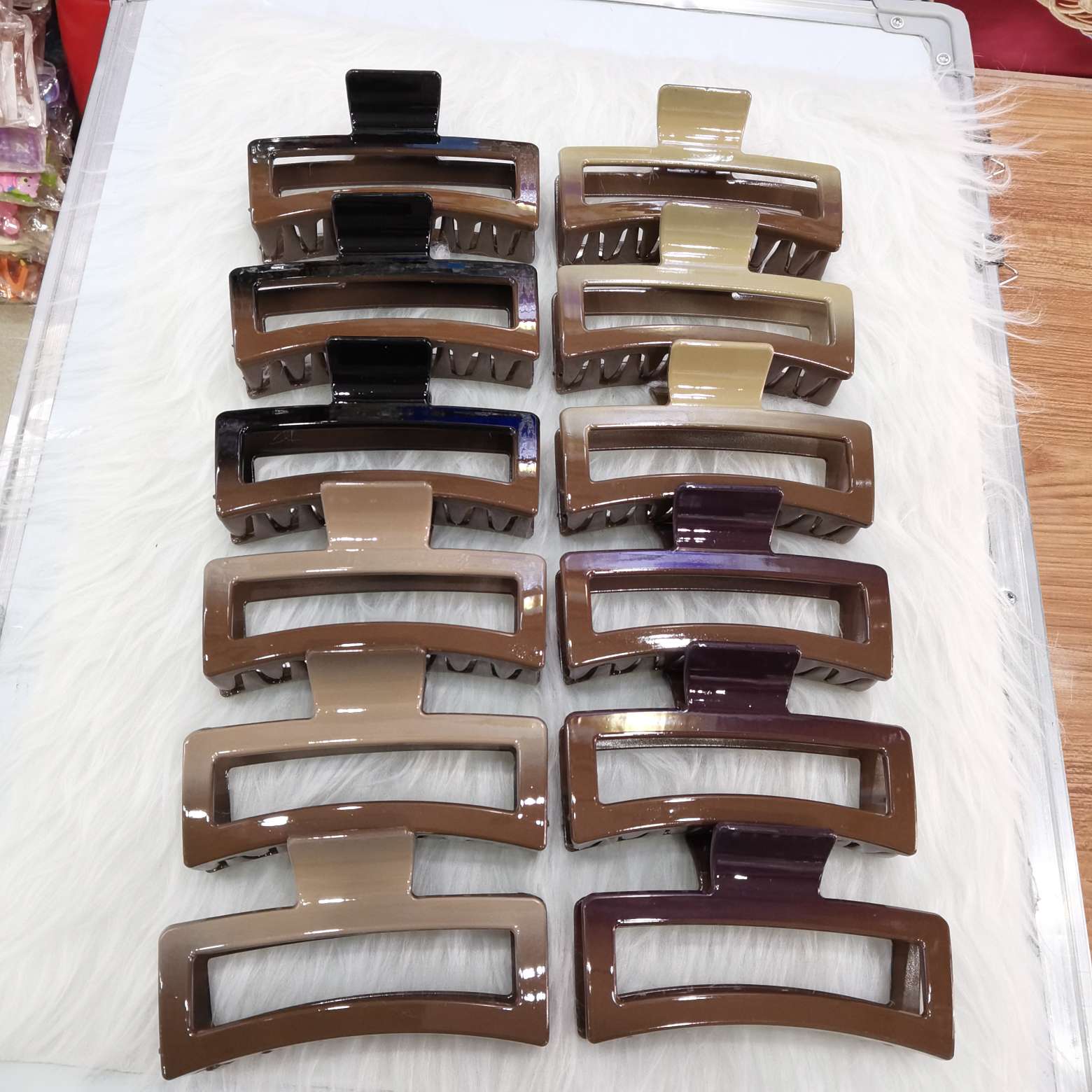 13 cm gradient coffee cappuccino hairpin shark clip plastic gripper Item Picture