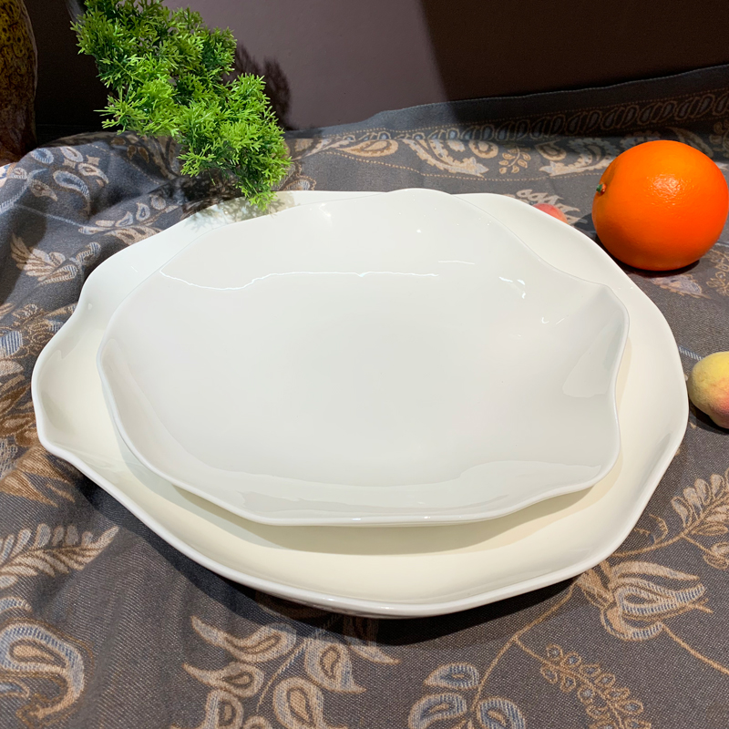 酒店用品后厨餐具陶瓷10寸/12寸不规则折纸圆汤盘低骨瓷意境菜餐具深盘甜品盘批发