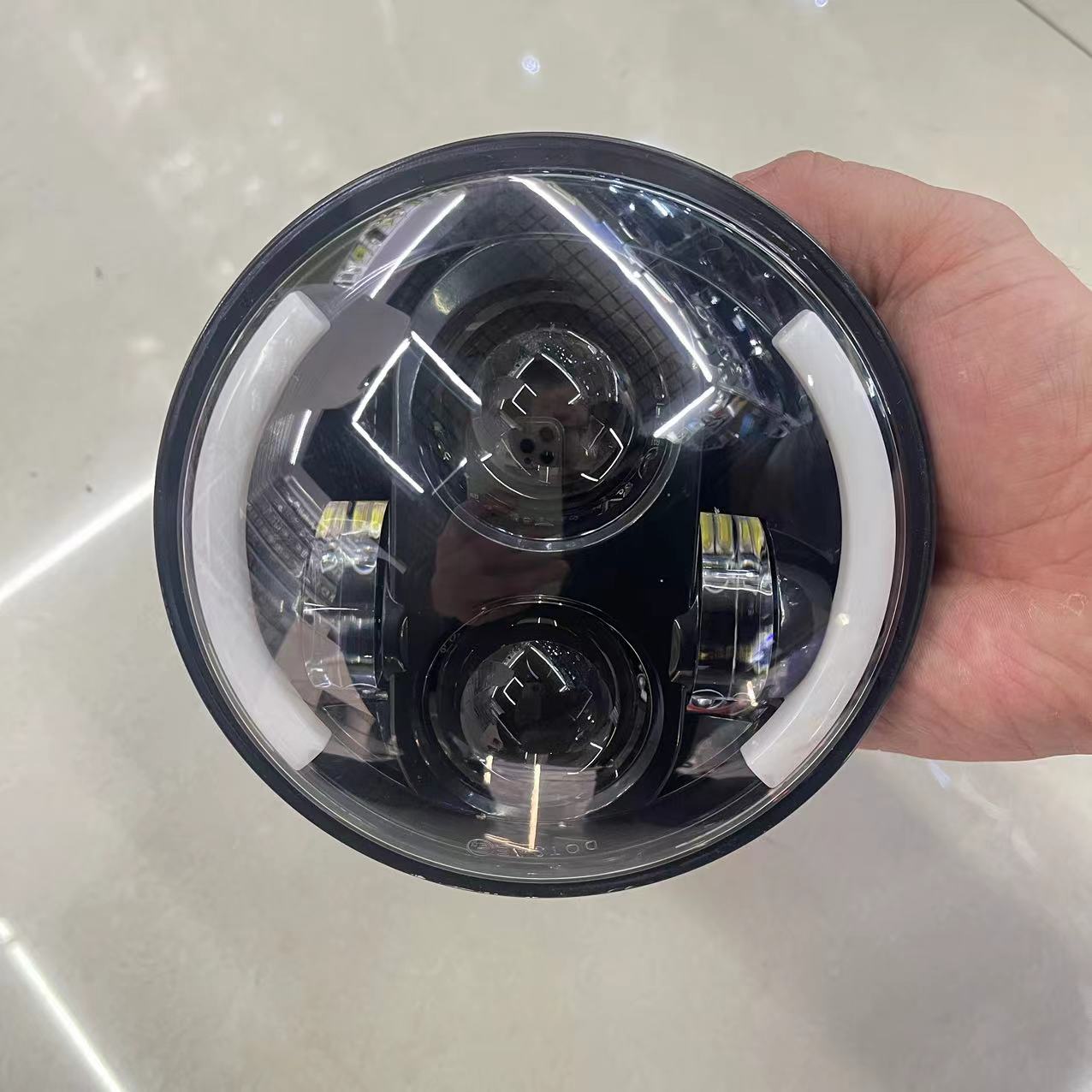 Motorcycle spotlights, LED spotlights, yellow and white lights, street lamps, high-brightness Wrangler headlights, 5.75 inches details Picture