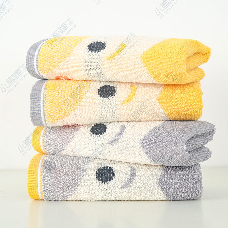 One Piece Of Reverse 32 Thread Cotton Jacquard Cartoon Face Towel Item No. : 221 Item Picture