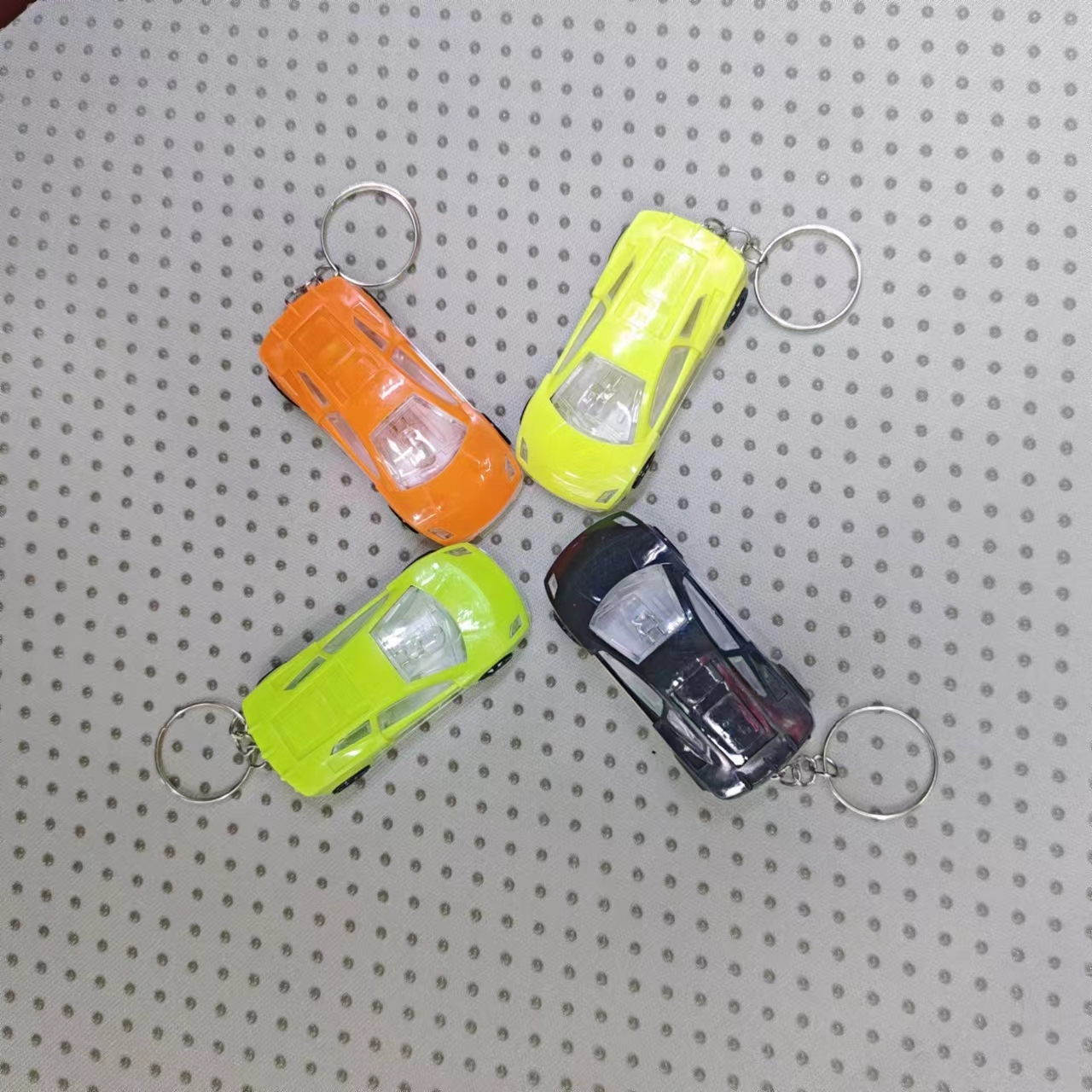 Small gifts, flashing car keychains, lights, illuminated toys, small pendants, small gifts, giveaways, factory direct sales, high electronic toys, 1