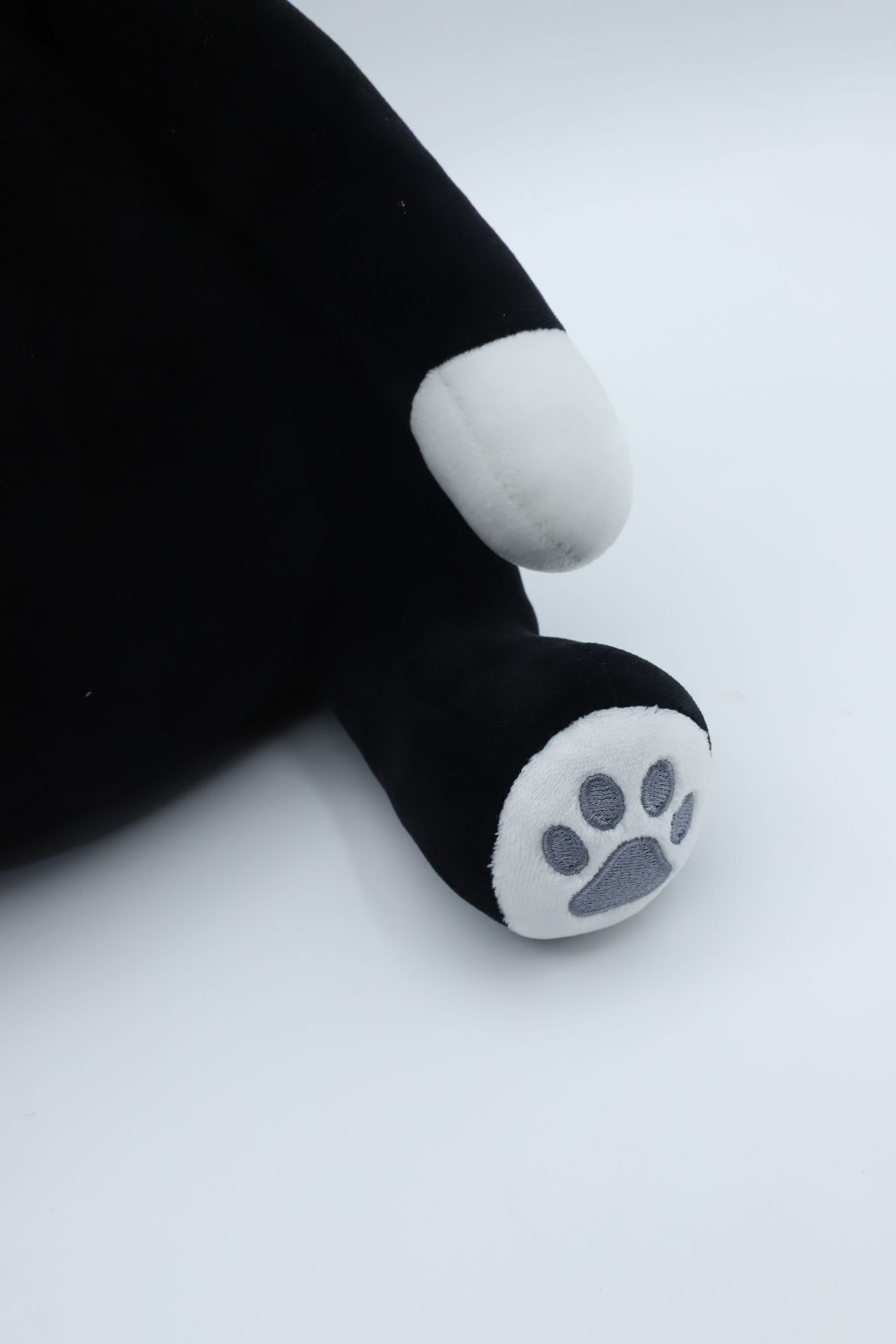 可爱卡通动物猫咪抱枕 康乐屋公仔毛绒玩具玩偶定制订制定做订做详情12