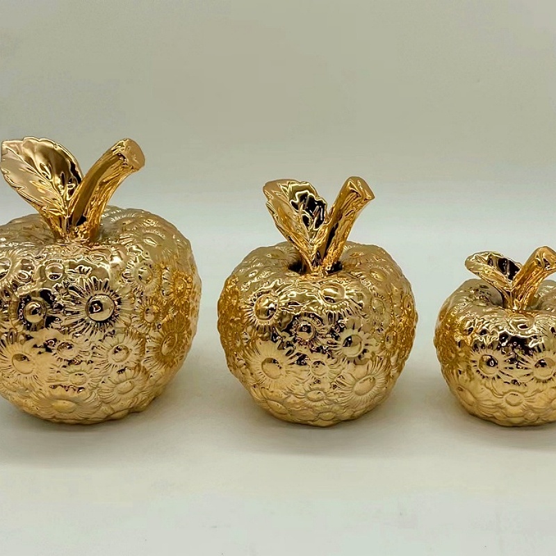 Fruit apple electroplated gold champagne gold pineapple pineapple ceramic ornaments Home decoration and display handicrafts 3 Golden Castle vase Item Picture